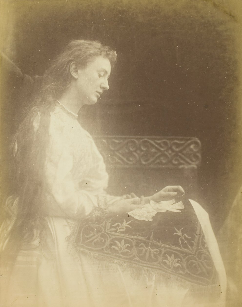 Elaine, ok. 1874. autorstwa Julia Margaret Cameron