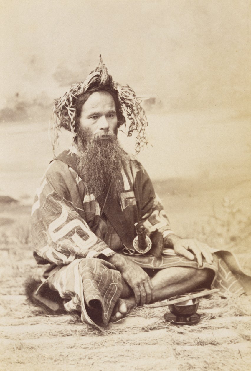 Człowiek Ainu, ok. 1890 (srebrna odbitka żelatynowa) autorstwa Kenzô Tamoto