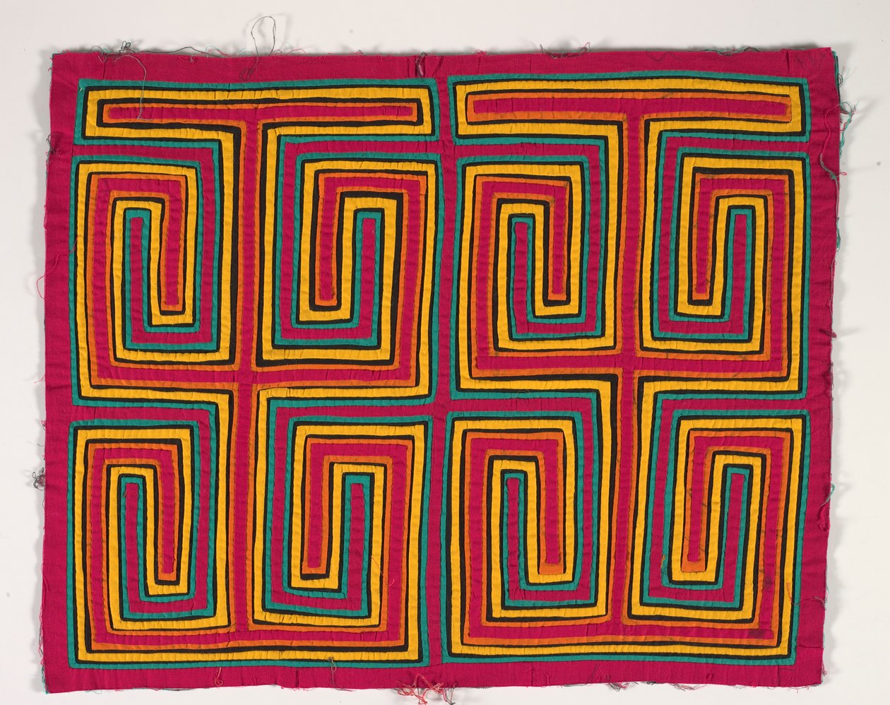 Panel koszuli (mola), ok. 1950 r. (bawełna z aplikacjami) autorstwa Kuna Indian Culture
