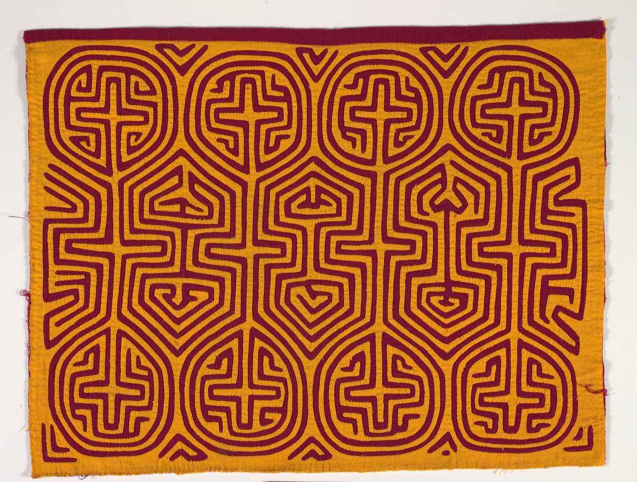 Panel koszuli (mola), ok. 1950 r. (bawełna z aplikacjami) autorstwa Kuna Indian Culture