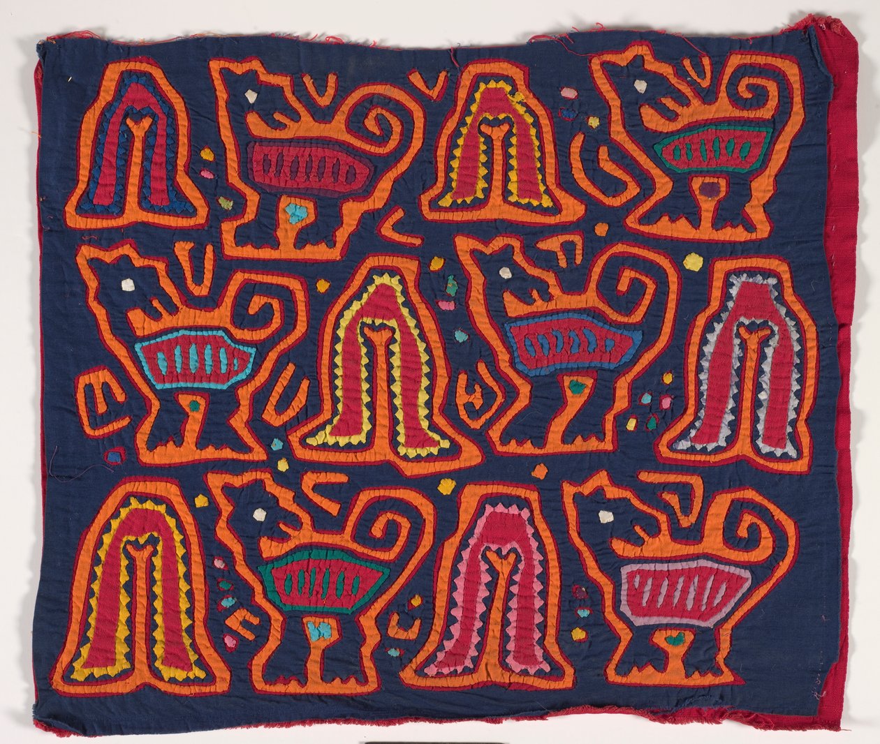 Panel koszuli (mola) (bawełna z aplikacjami) autorstwa Kuna Indian Culture