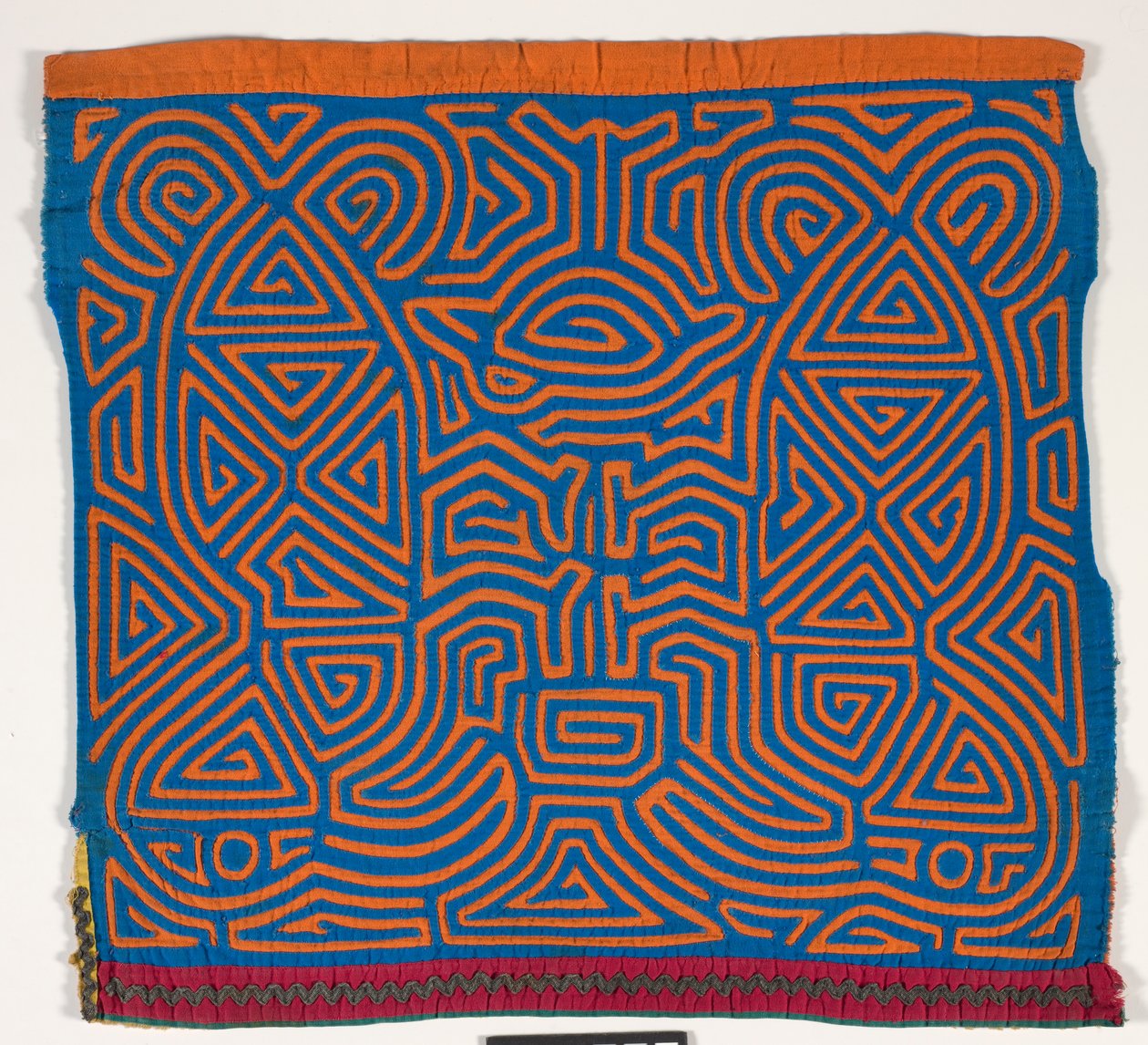 Panel koszuli (mola) (bawełna z aplikacjami) autorstwa Kuna Indian Culture