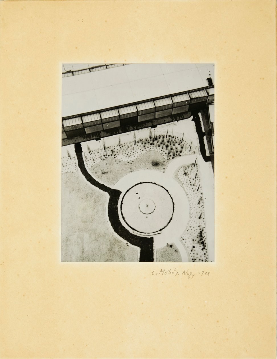 Z Wieży Radiowej, Berlin, 1928. autorstwa Laszlo Moholy Nagy