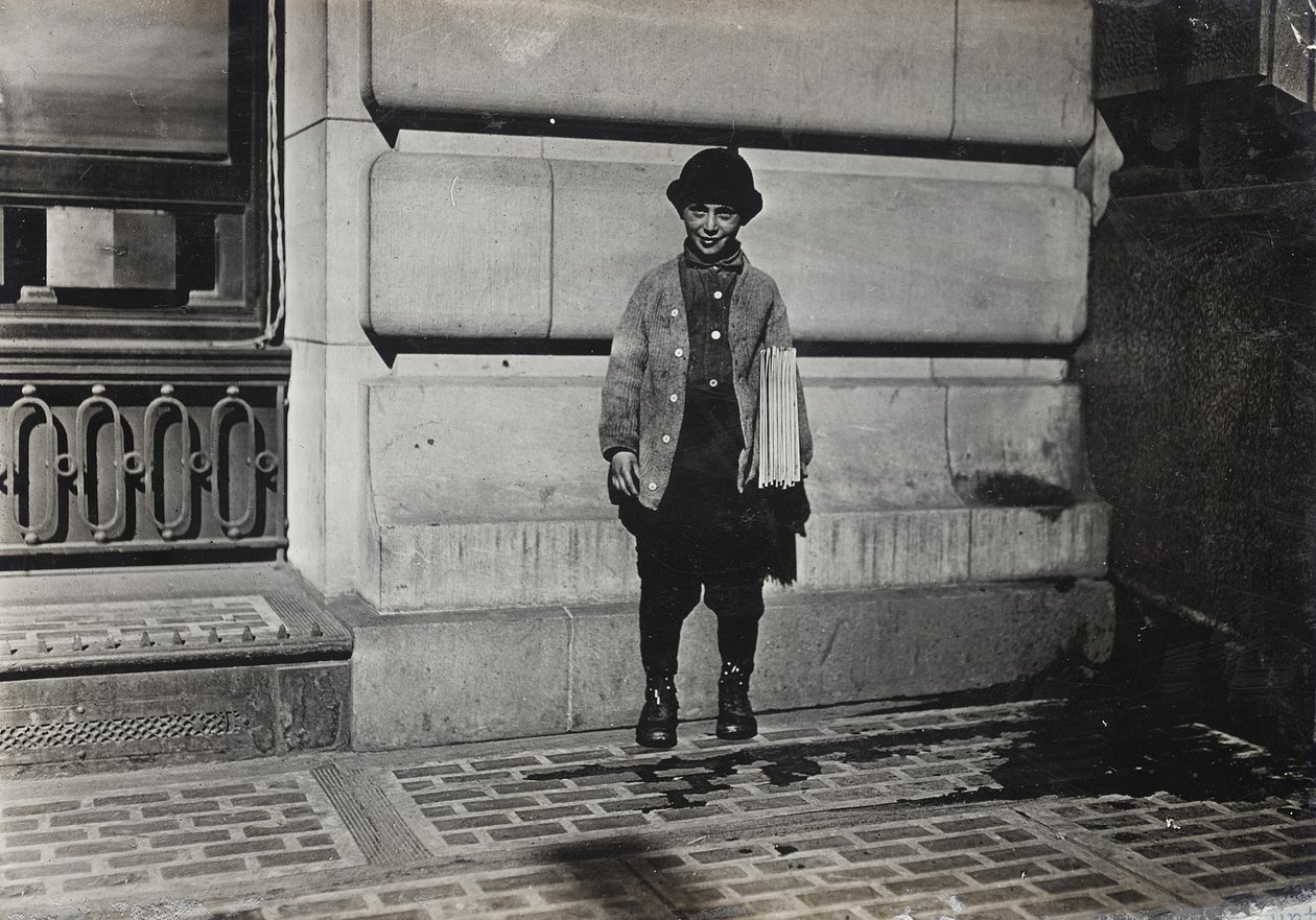 Gazeciarz, 1909 autorstwa Lewis Wickes Hine