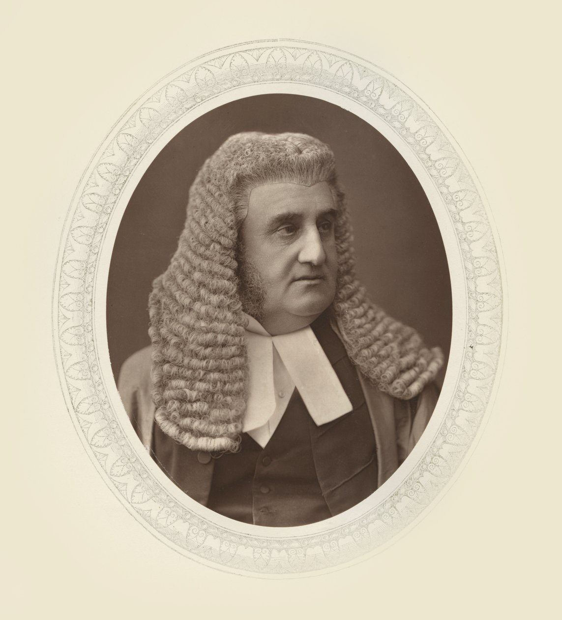 Sir Robert J. Phillimore autorstwa Lock and Whitfield