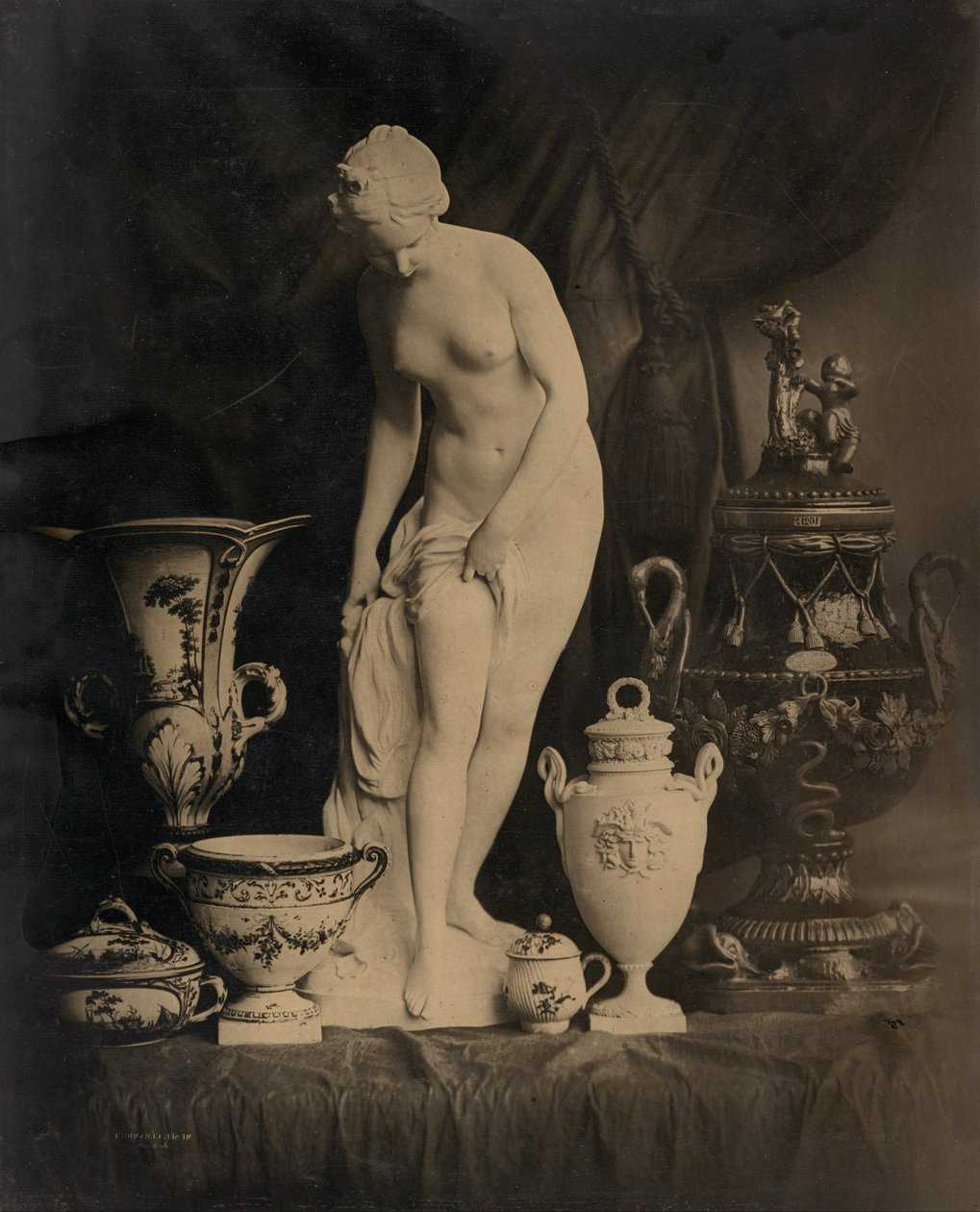 Martwa natura ze statuetką i wazonami autorstwa Louis Rémy Robert