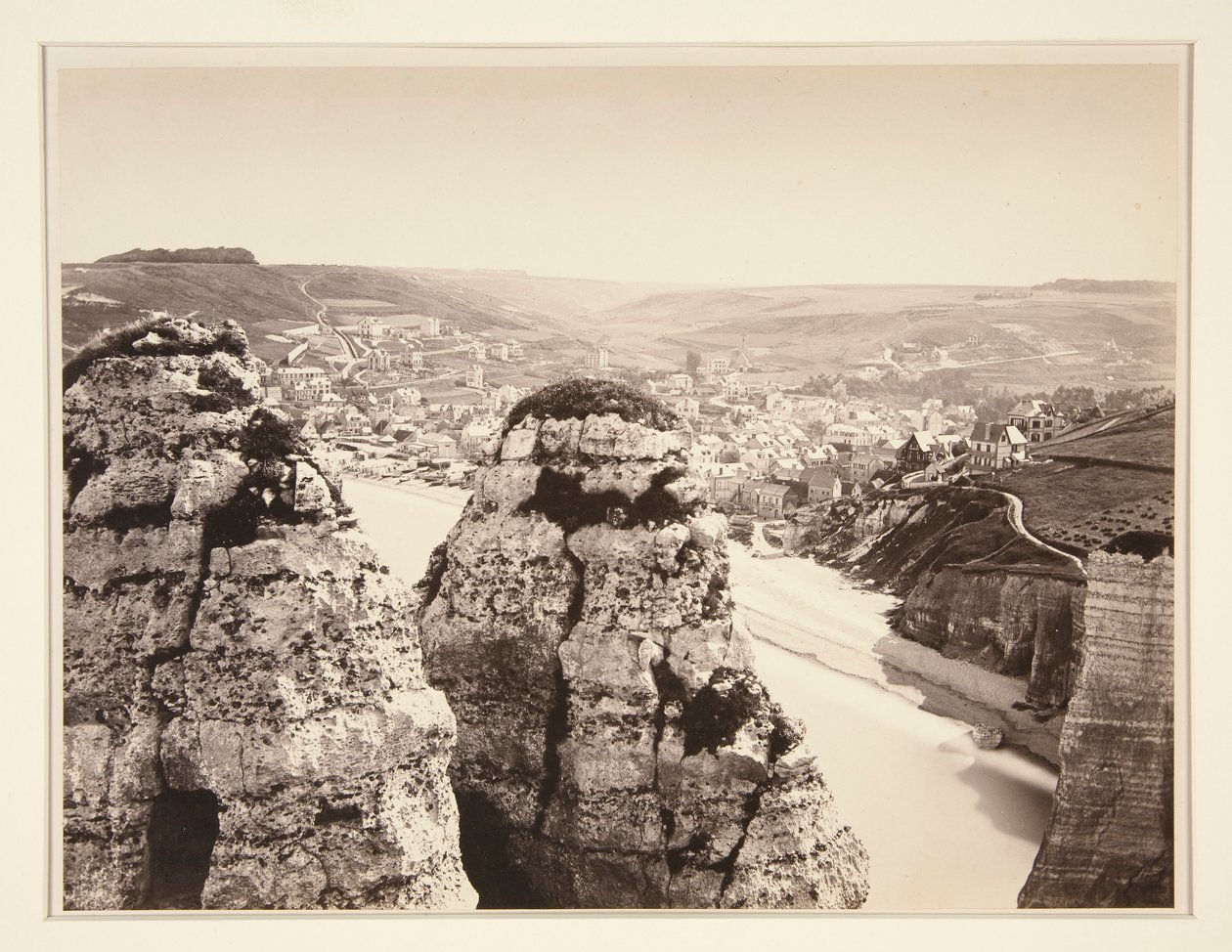 Etretat autorstwa Louis Alphonse Davanne