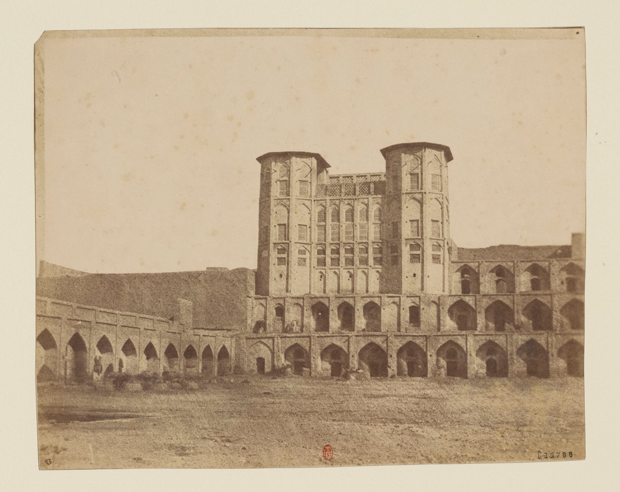 Kermanshah, pałac autorstwa Luigi Pesce