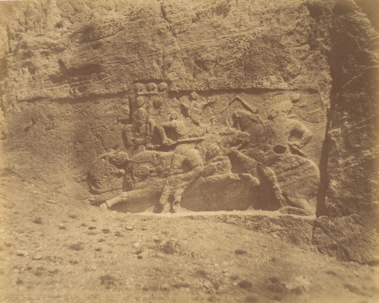 4 [Naksh-i Rustam, w pobliżu Persepolis], lata czterdzieste i sześćdziesiąte XIX wieku. autorstwa Luigi Pesce
