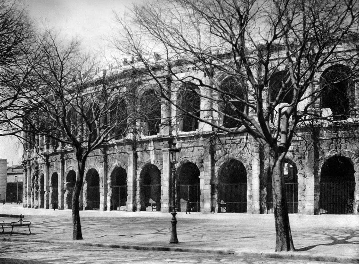 Rzymska Arena, Nimes, Prowansja, Francja, 1937 autorstwa Martin Hurlimann