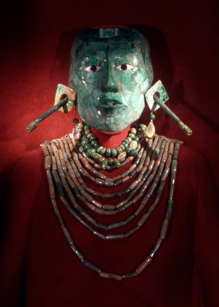 Klejnoty królewskie Pacala, króla Palenque, późny okres klasyczny (jadeit, muszla i obsydian) autorstwa Mayan