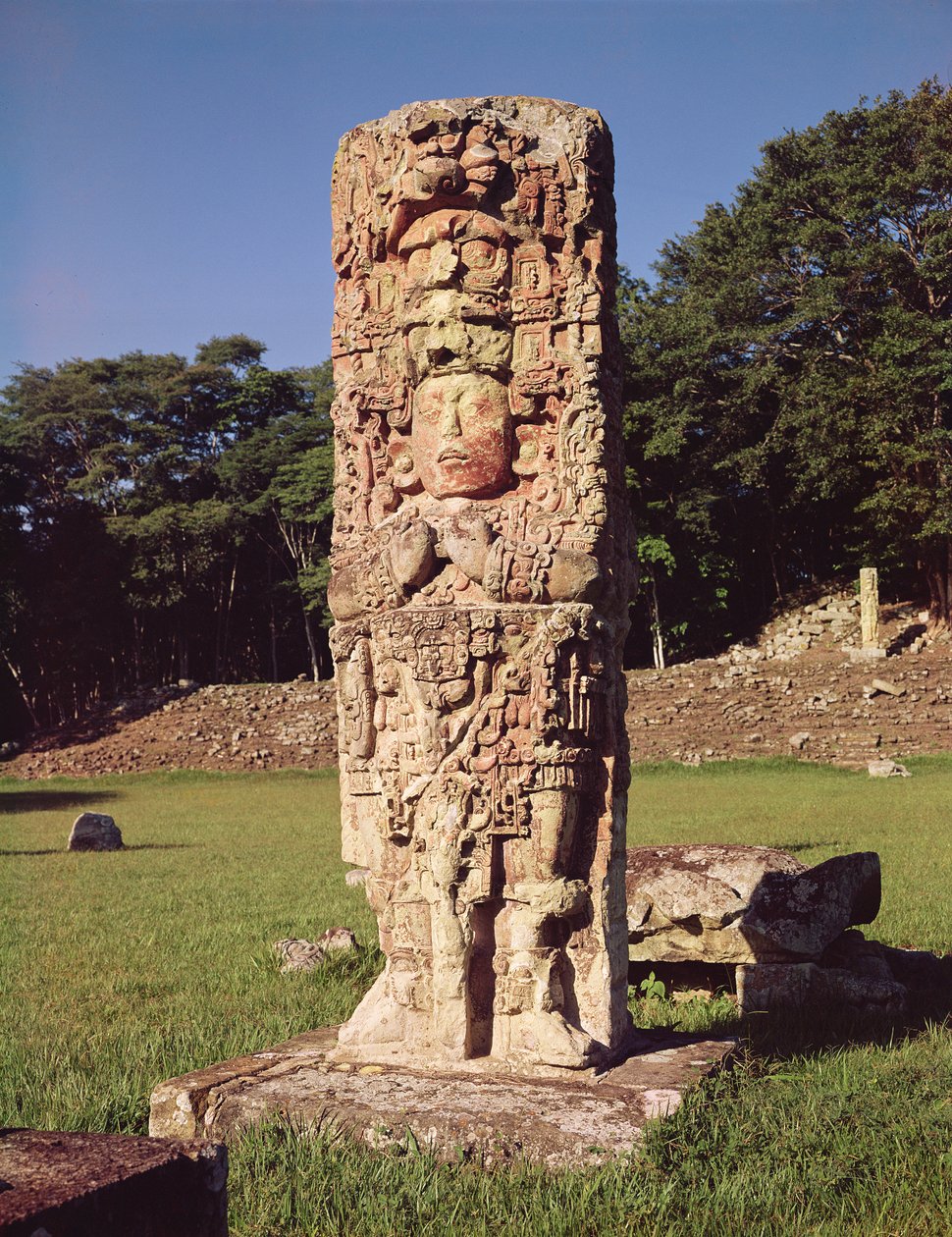 Stela Króla na Grand Plaza autorstwa Mayan