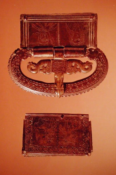 Klamra do paska, od Landifay (Aisne) (brąz) autorstwa Merovingian Merovingian