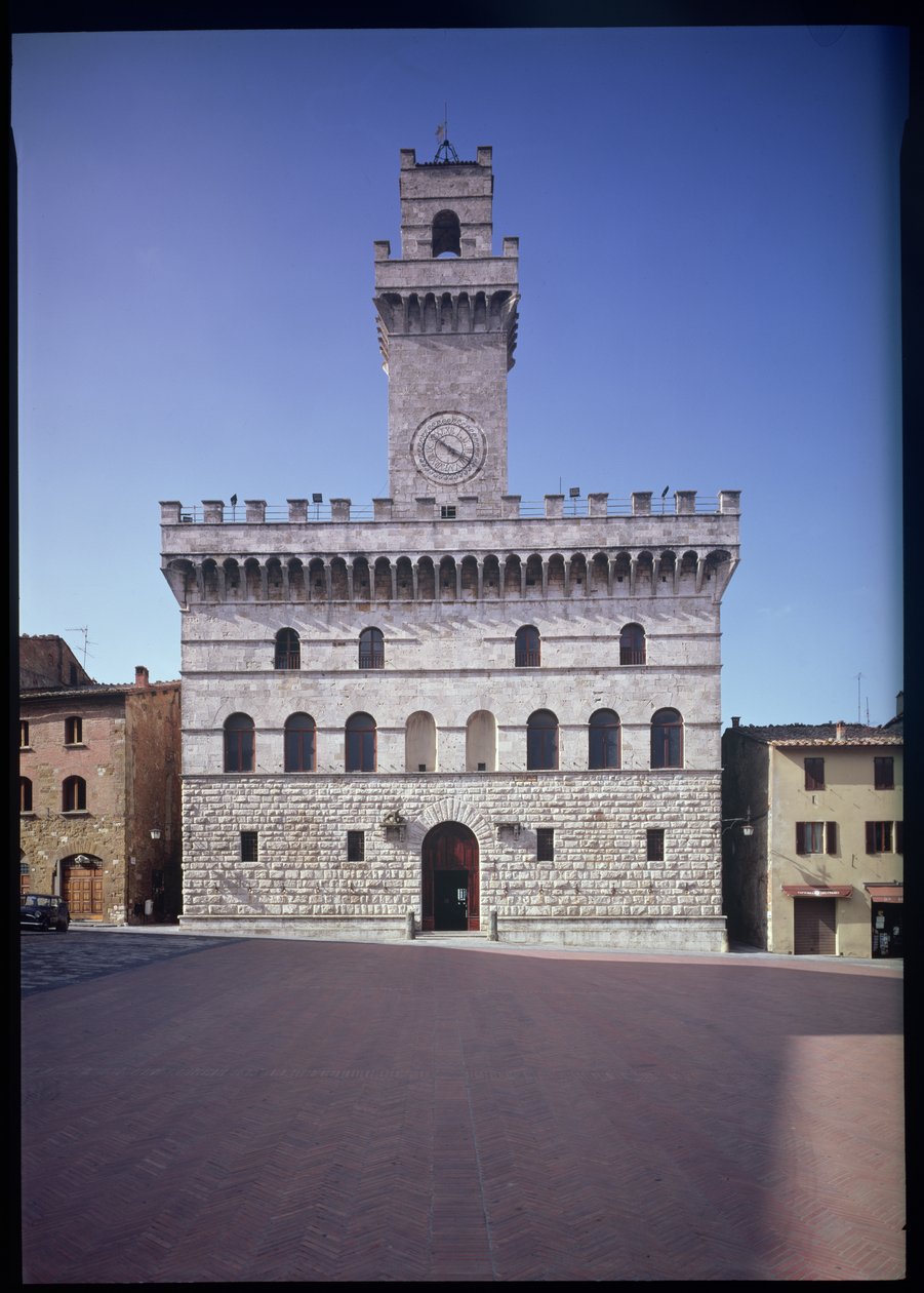 Widok zewnętrzny Palazzo Comunale, Montepulciano autorstwa Michelozzo di Bartolommeo