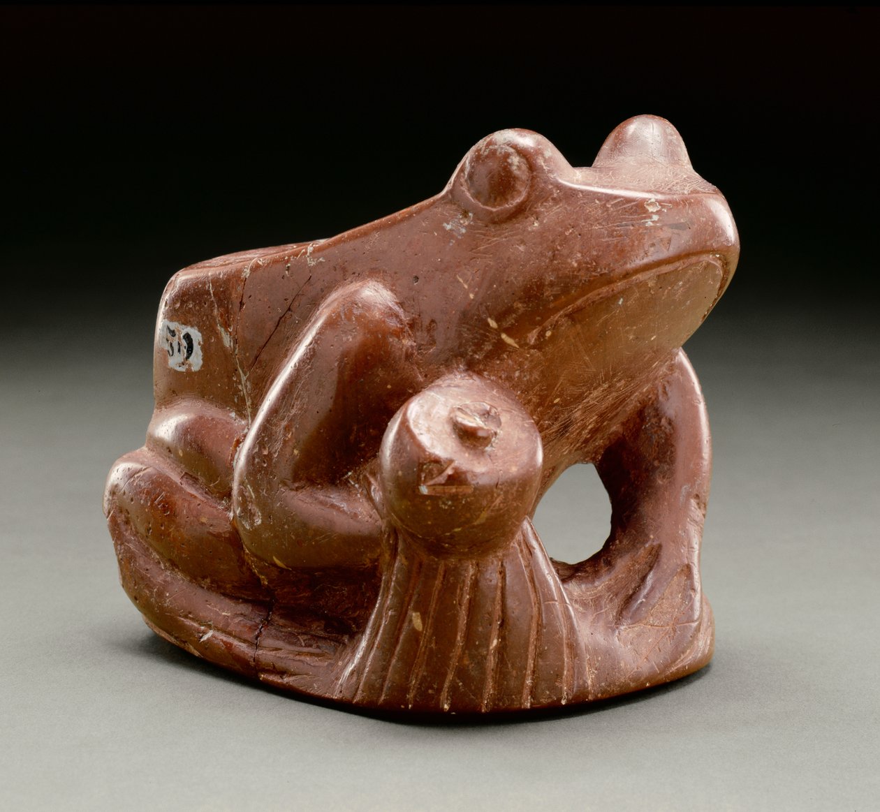 Fajka z wizerunkiem żaby, Cahokia, 1000-1300 (boksyt) autorstwa Mississippian culture