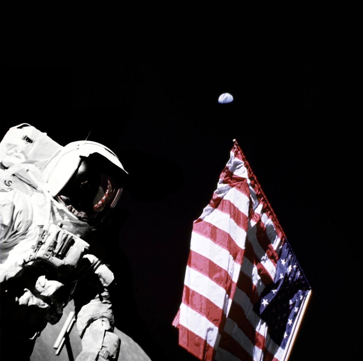 Apollo 17 - NASA, 1972. autorstwa NASA Images