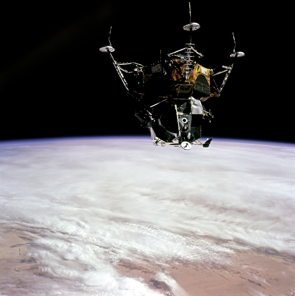 Apollo 9 - NASA, 1969. autorstwa NASA Images