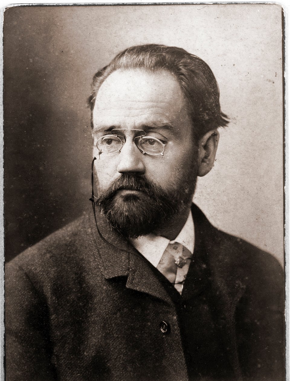 Portret Emile Zola autorstwa Nadar