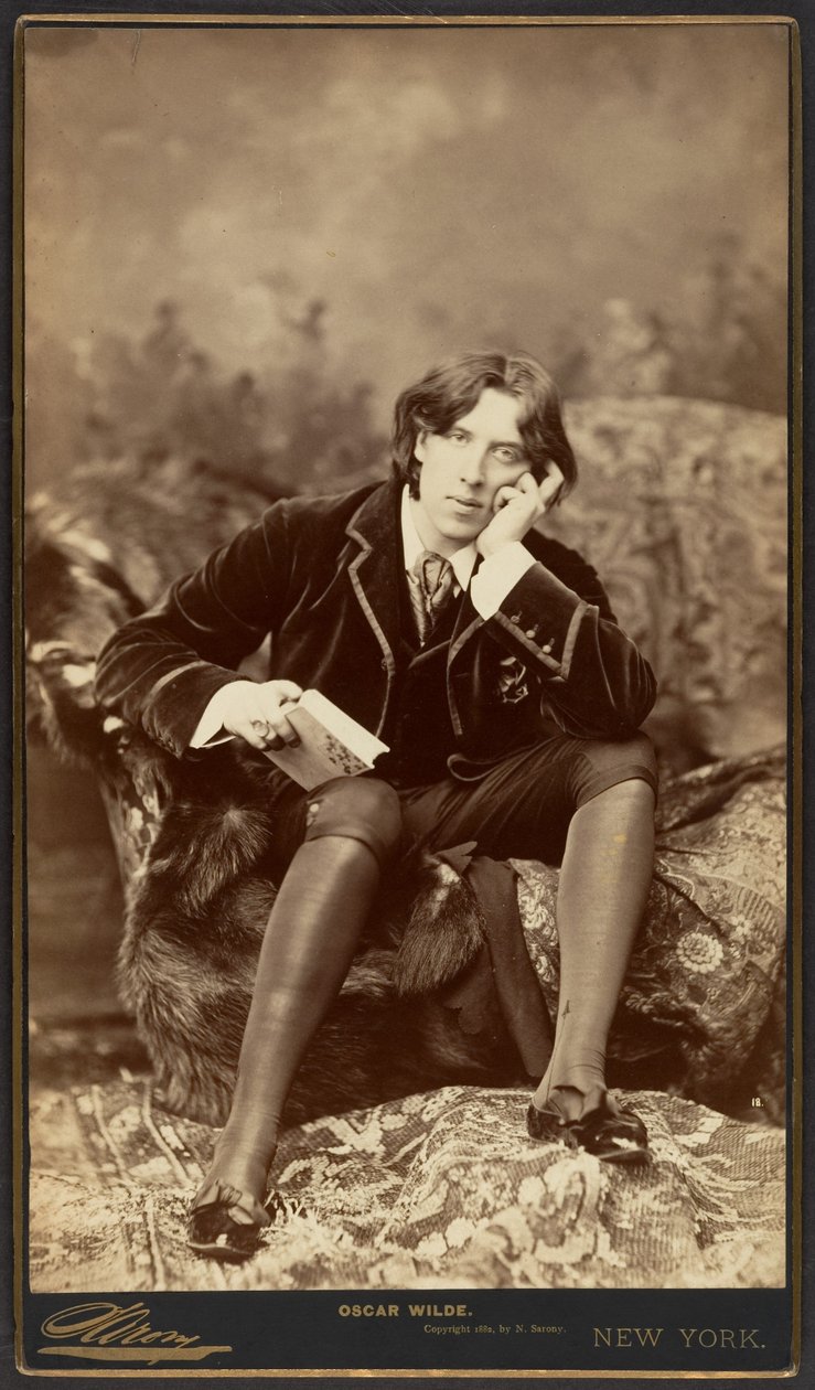 Oscar Wilde, 1882 (srebrodruk albumowy) autorstwa Napoleon Sarony