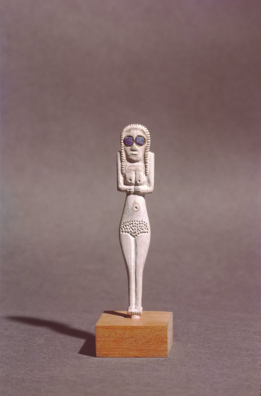 Postać kobiety z Górnego Egiptu (kość) autorstwa Naqada I Period Egyptian