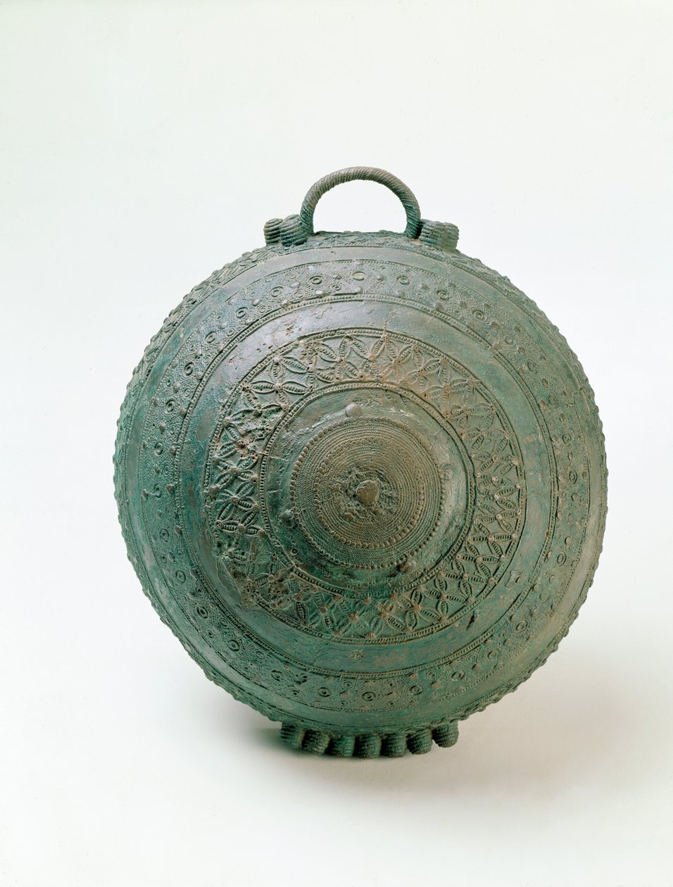 Miska, Igbo-Ukwu, IX - X wiek (brąz ołowiowy) (patrz także 412932) autorstwa Nigerian
