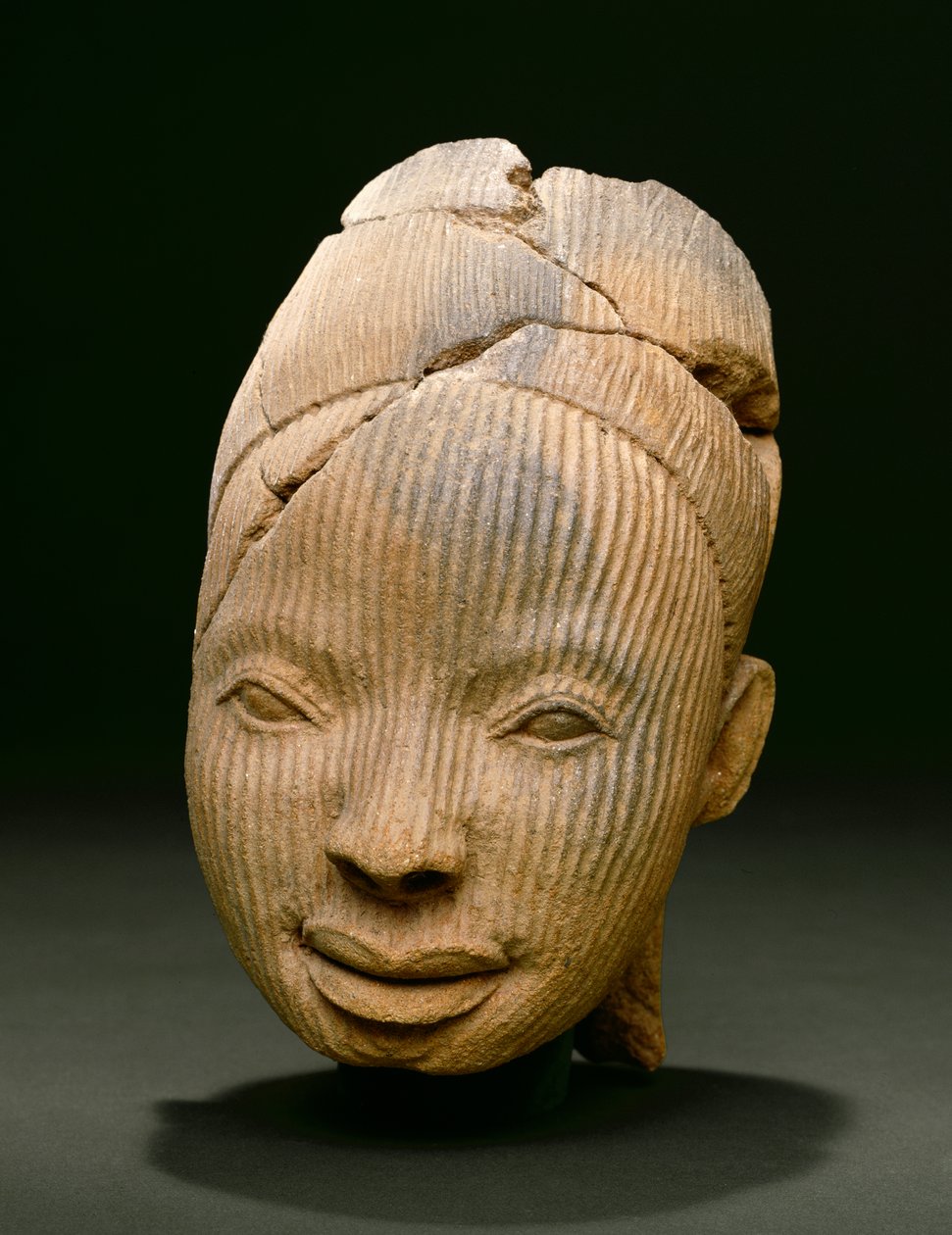 Głowa z figury, Owo (terakota) autorstwa Nigerian