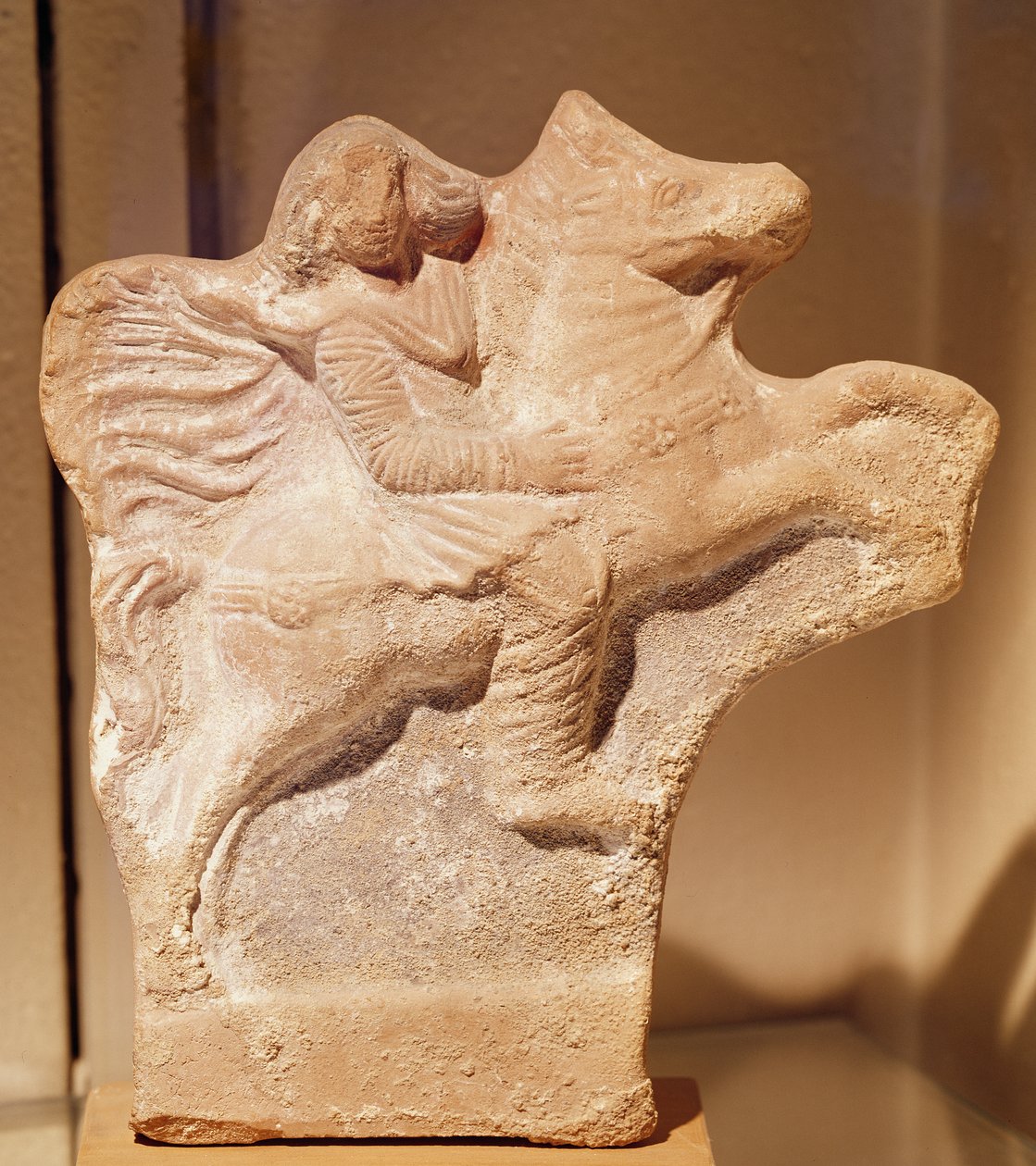 Posąg jeźdźca Partów (terakota) autorstwa Parthian School