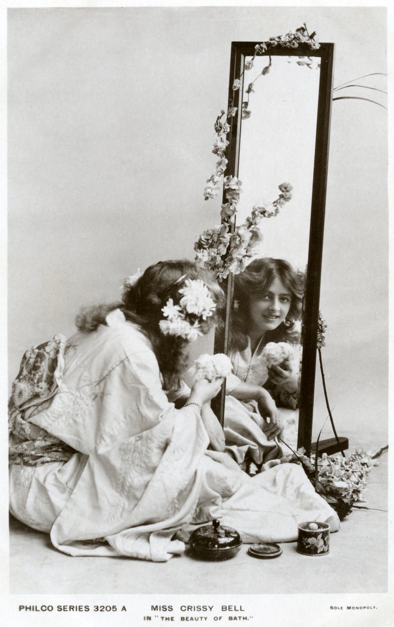 Crissy Bell, brytyjska aktorka, ok. 1900. autorstwa Philco Publishing Company