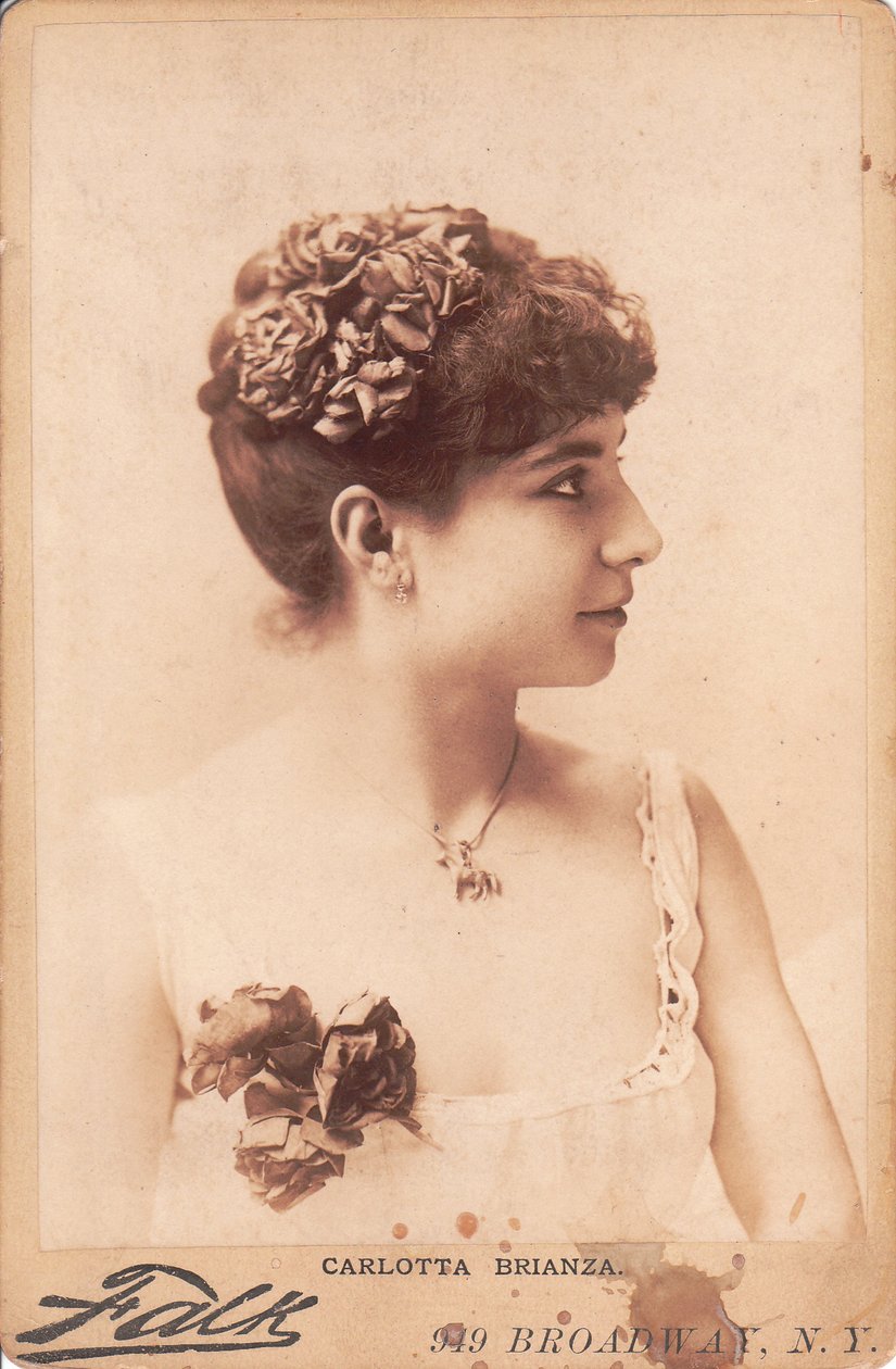 Carlotta Brianza autorstwa Photo studio Benjamin J. Falk