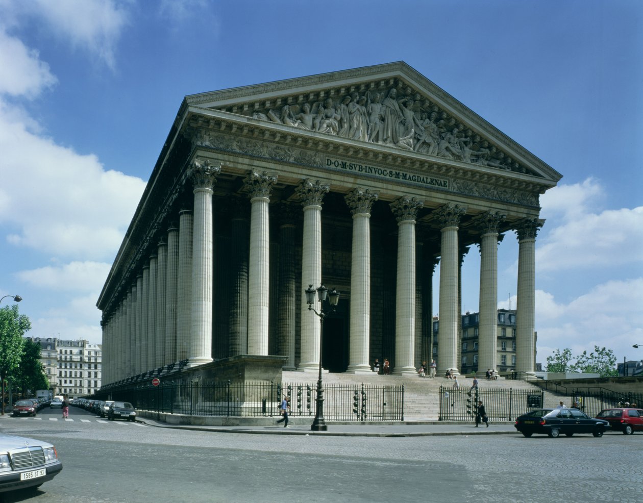 La Madeleine, 1806-42 autorstwa Pierre Alexandre Vignon