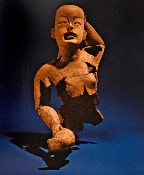 Postać siedząca, Kultura Olmeków (ceramika) autorstwa Pre Columbian Pre Columbian