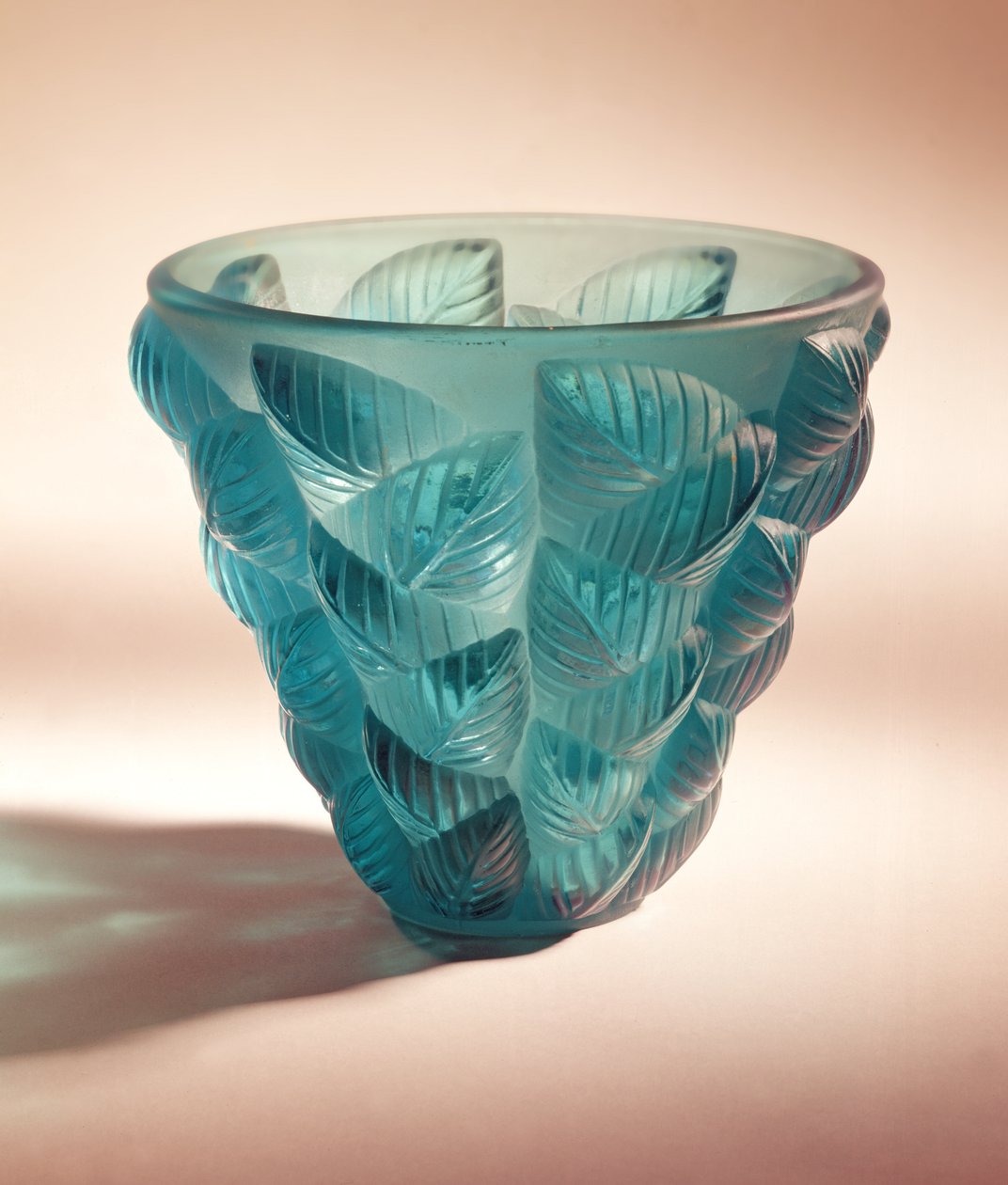 Wazon Moissac, ok. 1902 (szkło) autorstwa Rene Jules Lalique