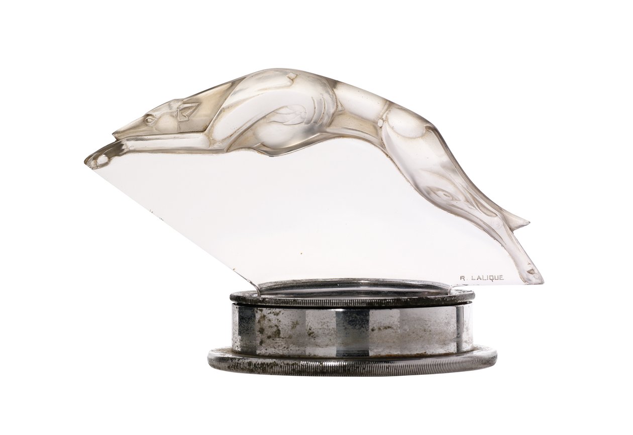 Rzadka maskotka Levrier autorstwa Rene Jules Lalique