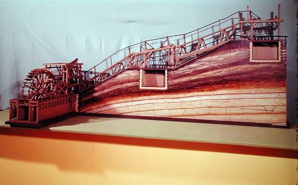 Model Marly Machine, 1676-82 (drewno) autorstwa Rennequin Sualem