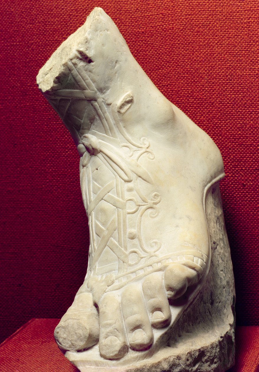 Stopa z posągu (marmur) autorstwa Roman