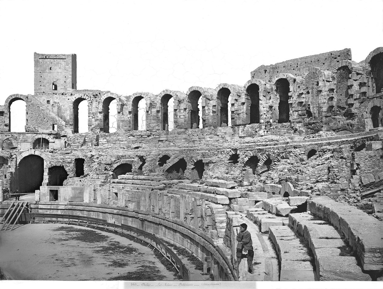 Widok wnętrza amfiteatru autorstwa Roman