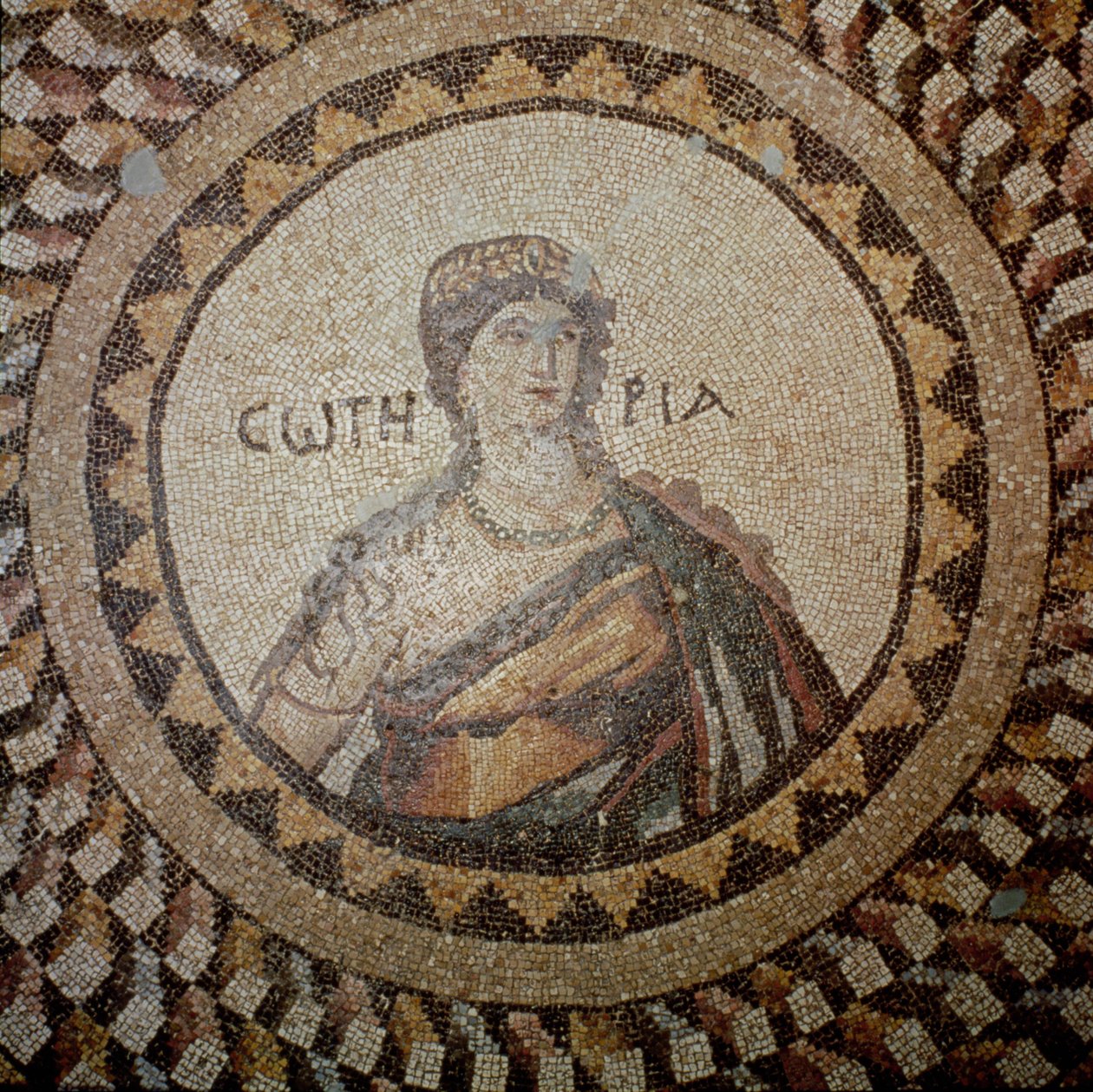 Portret kobiety (mozaika) autorstwa Roman