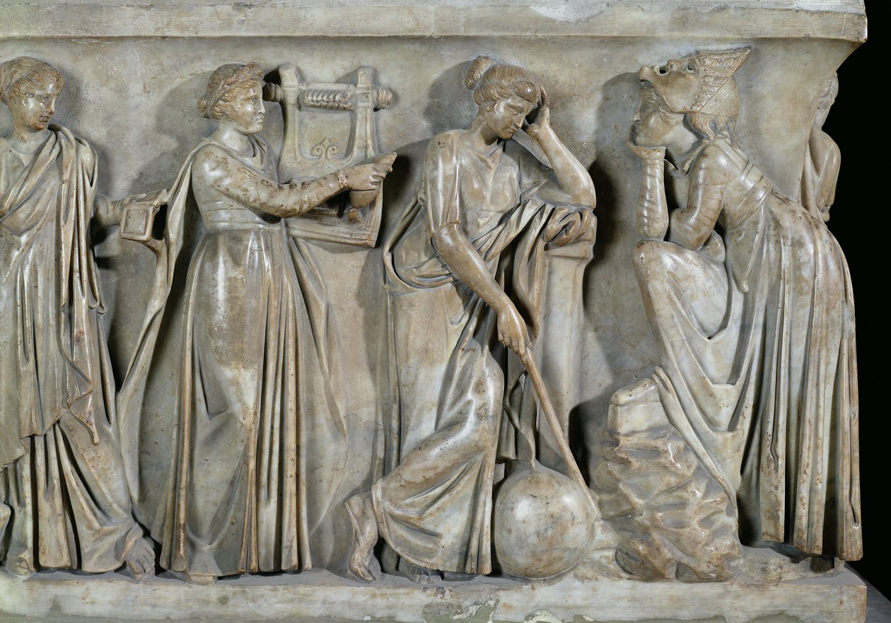 Sarkofag Muz, detal przedstawiający Terpsychor, Uranię i Melpomenę, ok. 160 ne (marmur) autorstwa Roman
