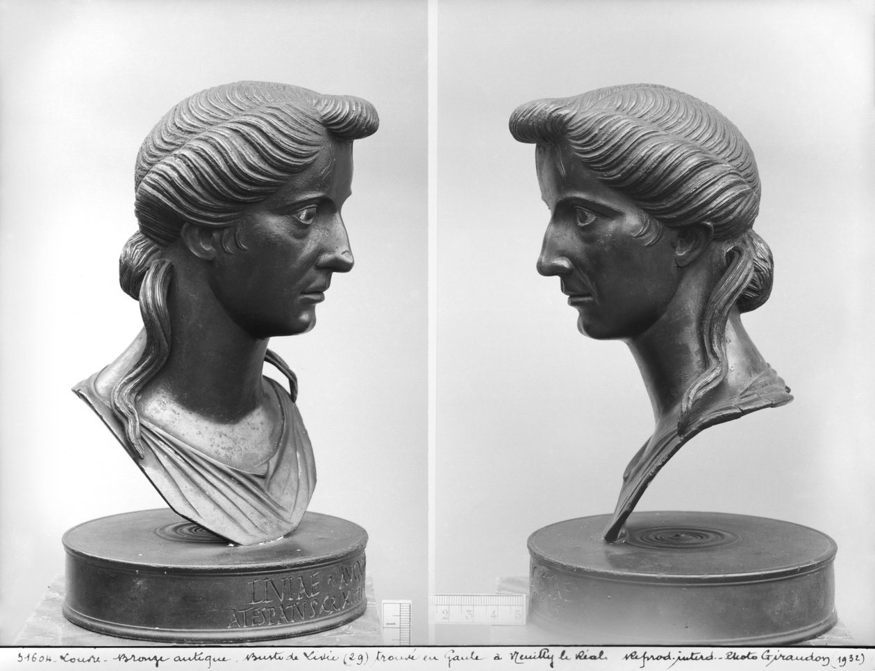 Dwa widoki popiersia Liwii (58 p.n.e.-29 n.e.) (brąz) autorstwa Roman
