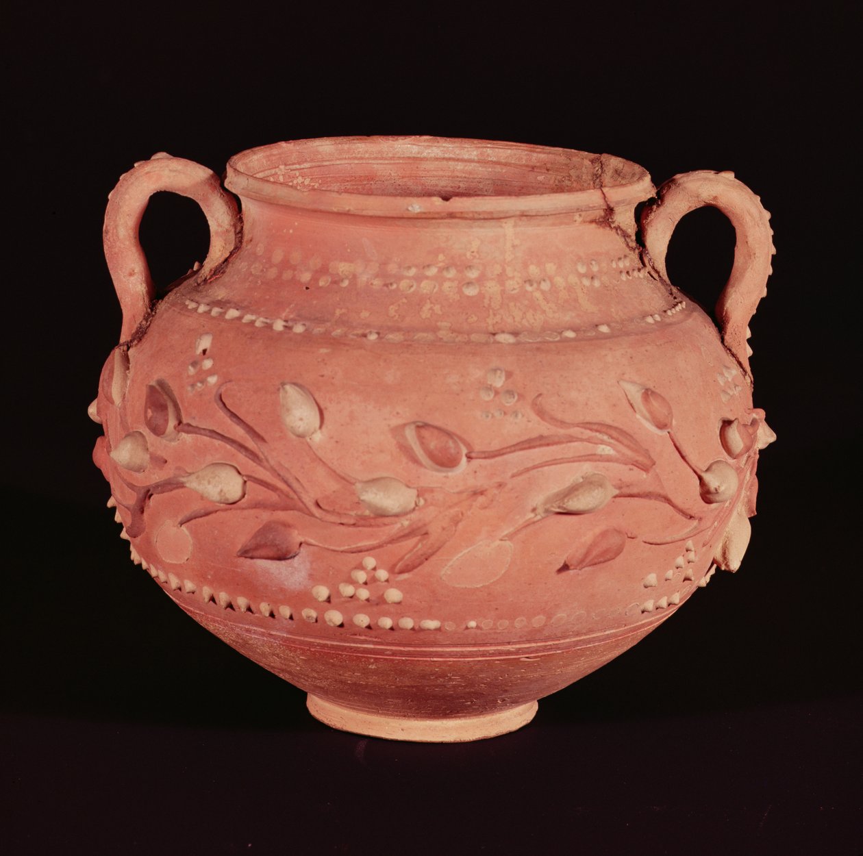 Miska z dekoracją poślizgu, znaleziona w Coptos, Górny Egipt (różowa glina) autorstwa Roman Period Egyptian