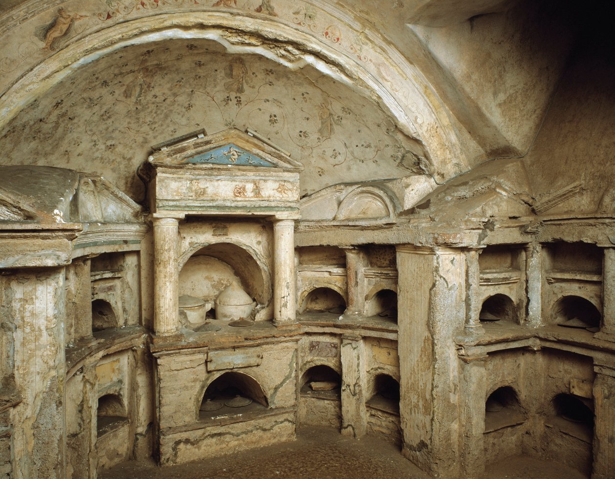 Kolumbarium Pomponiusza Hylasa autorstwa Roman