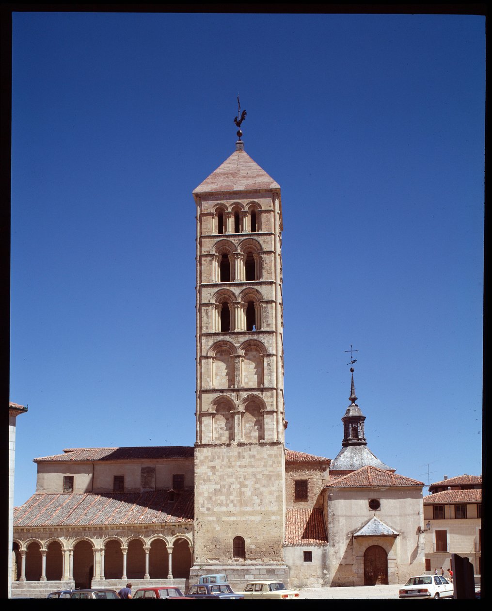 Widok kościoła autorstwa Romanesque