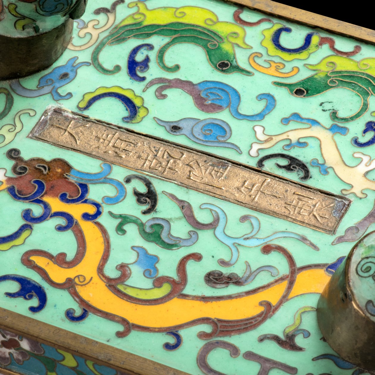 Koń, XX wiek (emalia cloisonné) autorstwa School Chinese