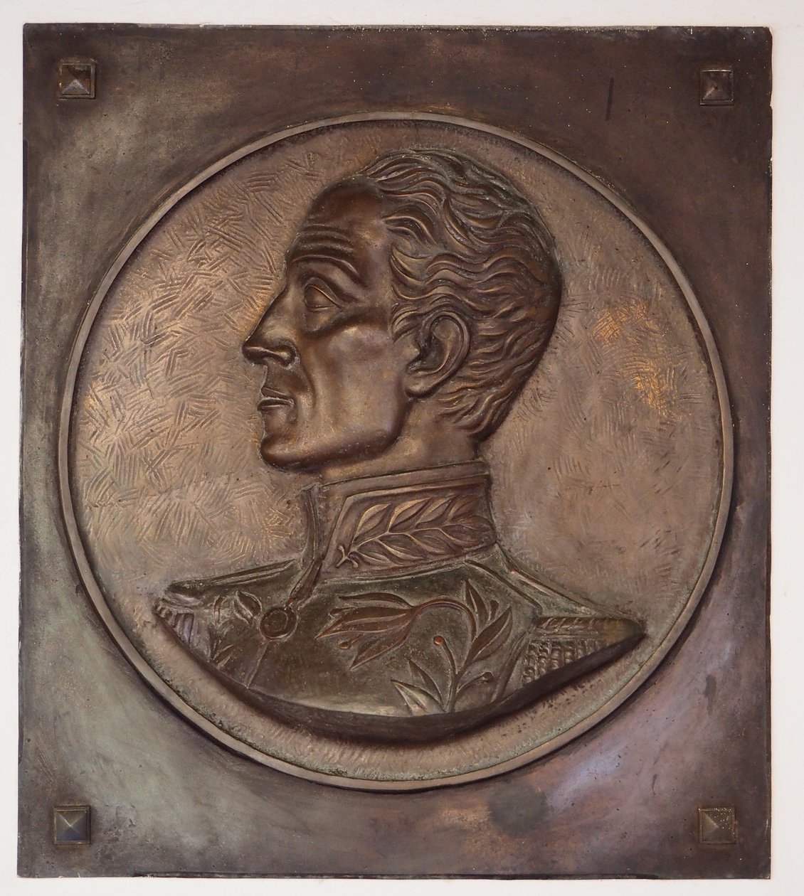 Simon Bolivar, płaskorzeźba autorstwa School Colombian