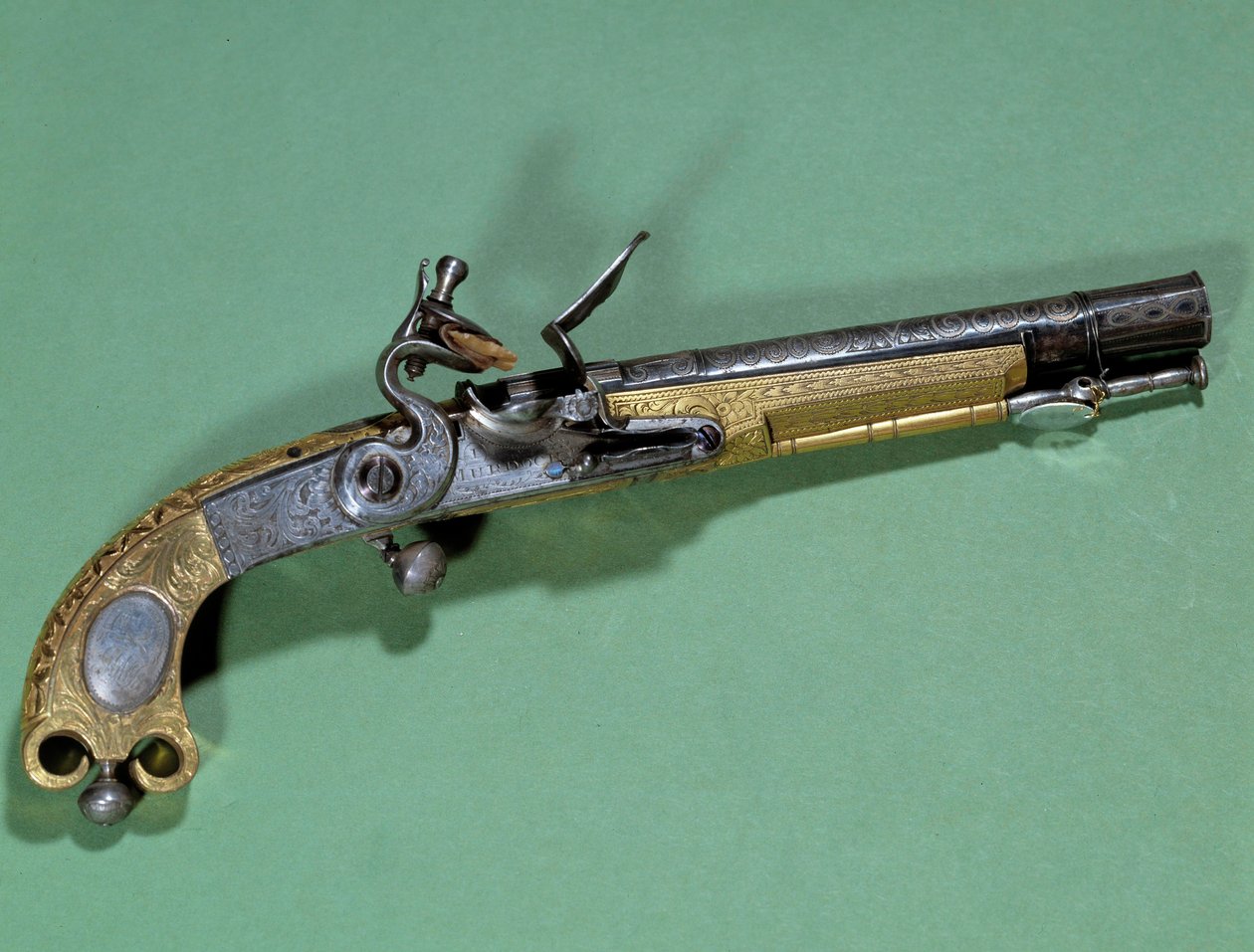 Broń: pistolet krzemienny autorstwa Joachima Murata autorstwa Scottish School
