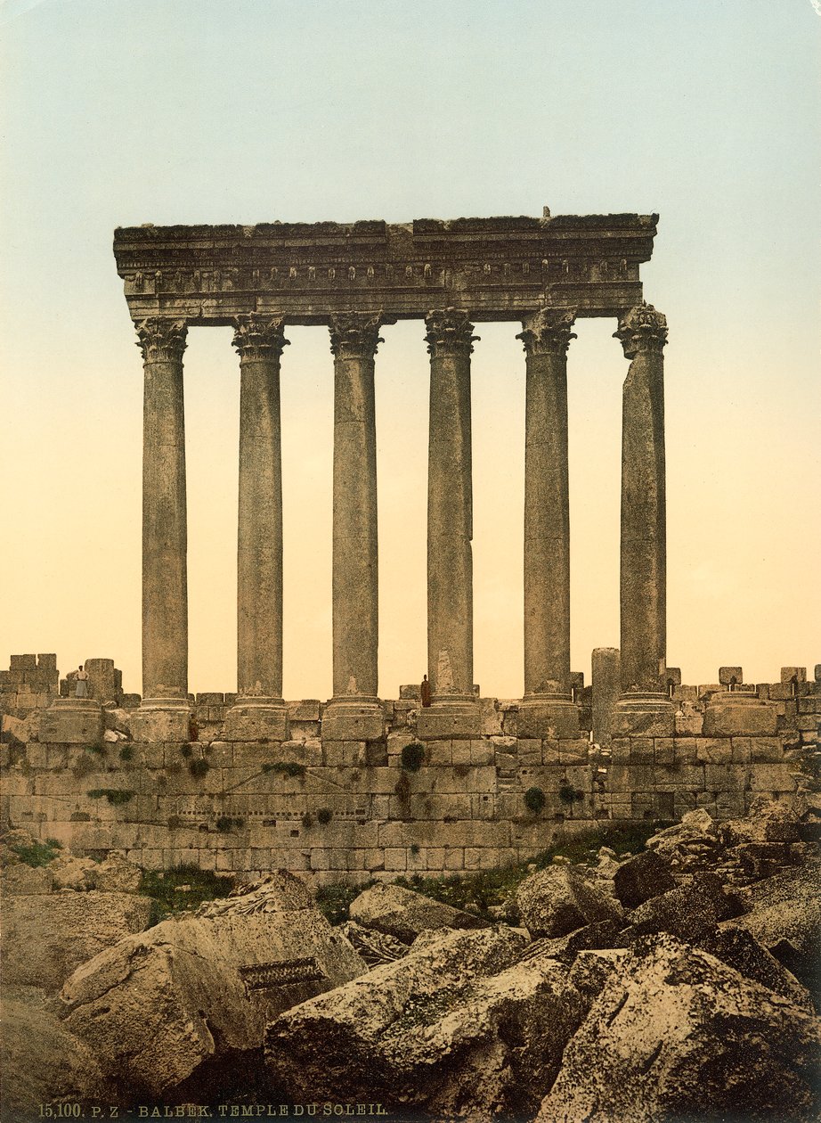 Perystyl świątyni Jowisza, Baalbek, ok. 1880-1900 (fotochrom) autorstwa Swiss Photographer