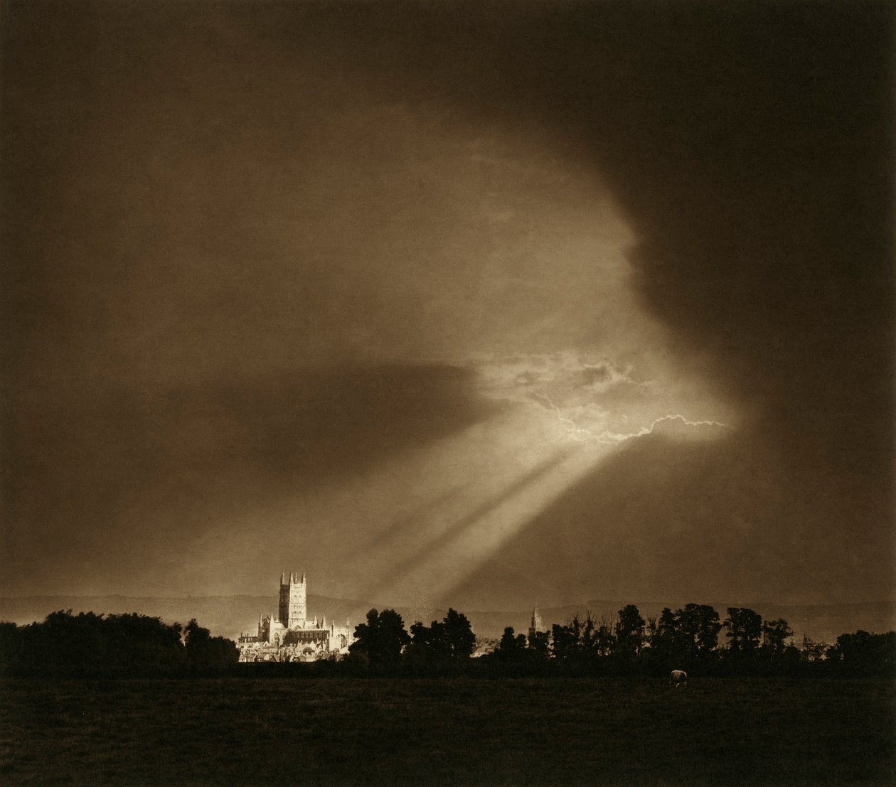 Katedra w Gloucester, Gloucestershire, 1900-1920 autorstwa Sydney Alfred Pitcher