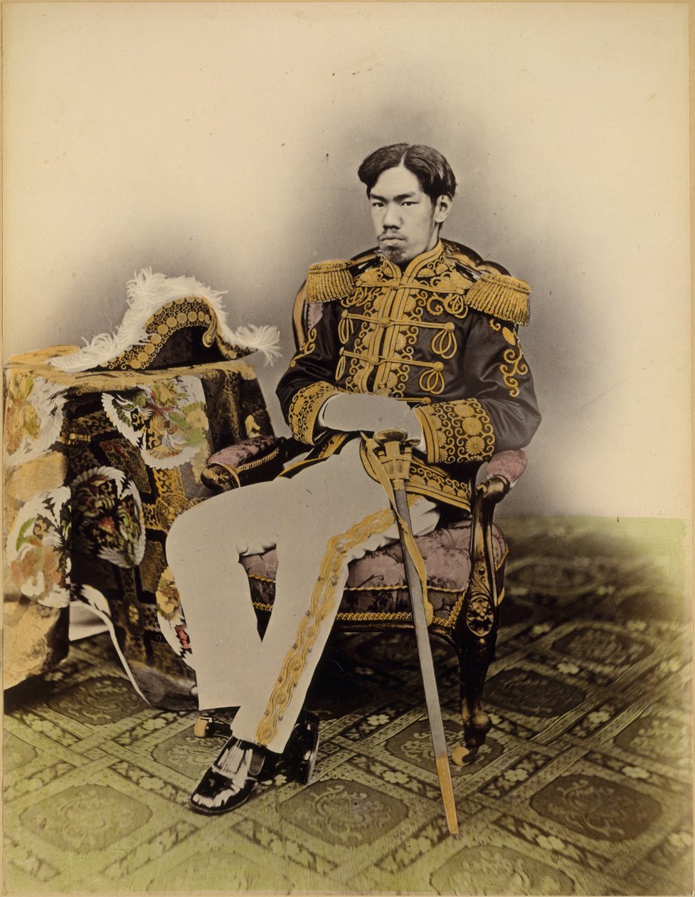 Mutsuhito, Cesarz Meiji, 1872 (srebrny odbitka albumu z negatywu szklanego z nałożonym kolorem) autorstwa Uchida Kuichi