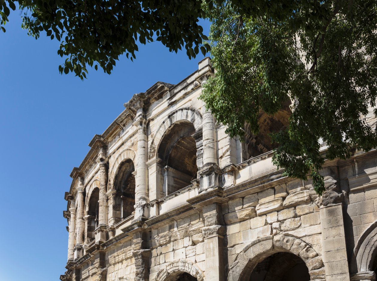 Nimes, Francja. Amfiteatr rzymski. autorstwa Unbekannt Unbekannt