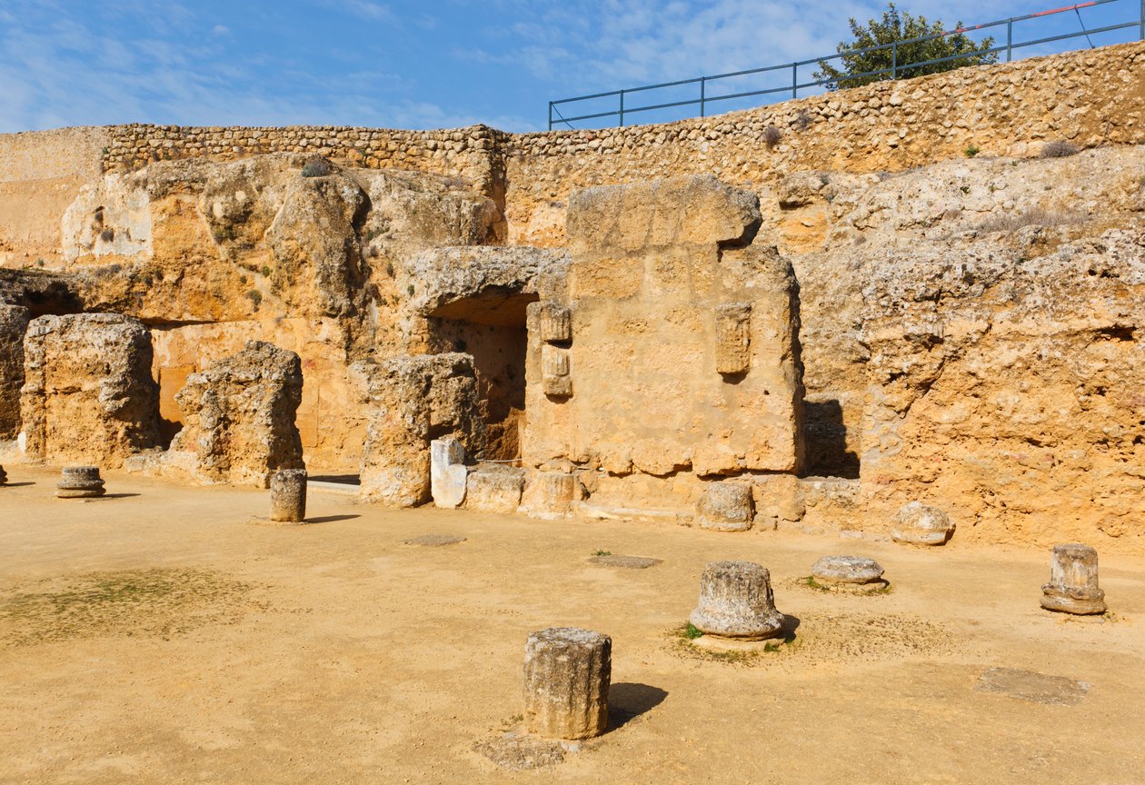 Kompleks Archeologiczny, Carmona, Prowincja Sewilla, Hiszpania. Tumba de Servilia, Grobowiec Servilii. autorstwa Unbekannt Unbekannt